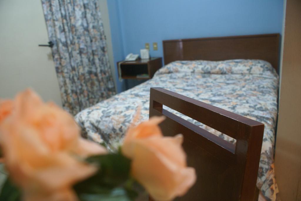 Hotel De Mexico Matamoros  Pokój zdjęcie