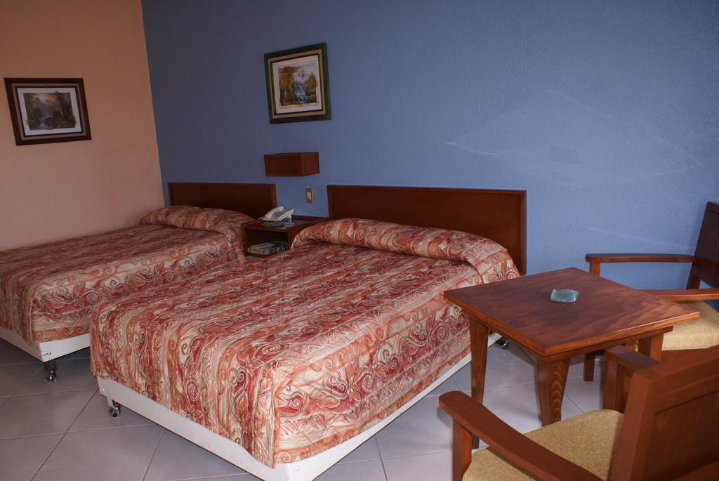 Hotel De Mexico Matamoros  Pokój zdjęcie